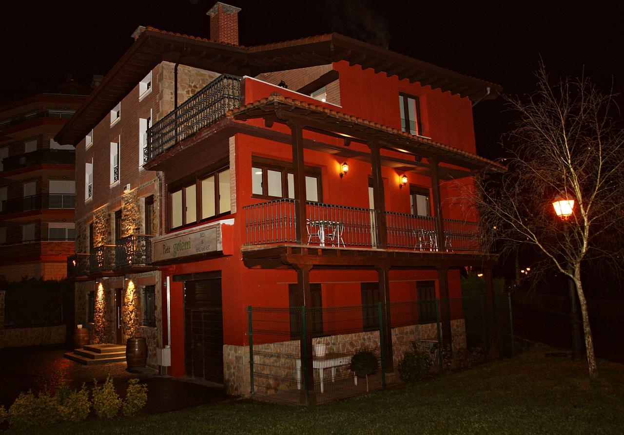 Petit Goierri Hotel Ormaiztegui Exterior foto